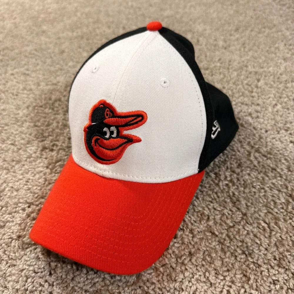 New Era Baltimore Orioles Hat Mens Medium-Large Orange White Black 39THIRTY